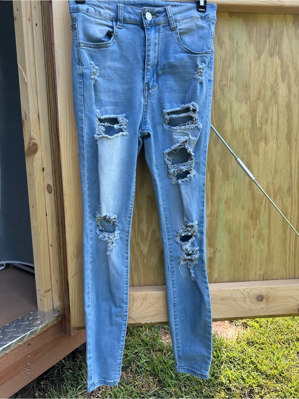 SHEIN Light Blue Ripped Skinny Jeans